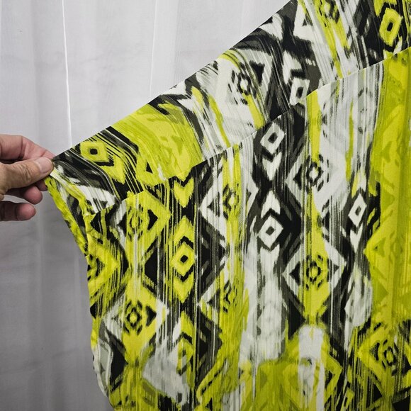 Cato Blouse Green Black Grunge Festival Casual Boho Aztec 26/28W - Picture 3 of 8